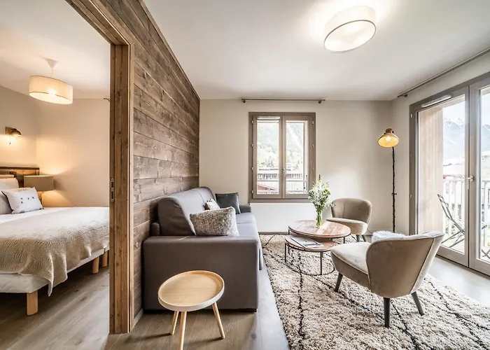 아파트 Kalmia - By Emerald *